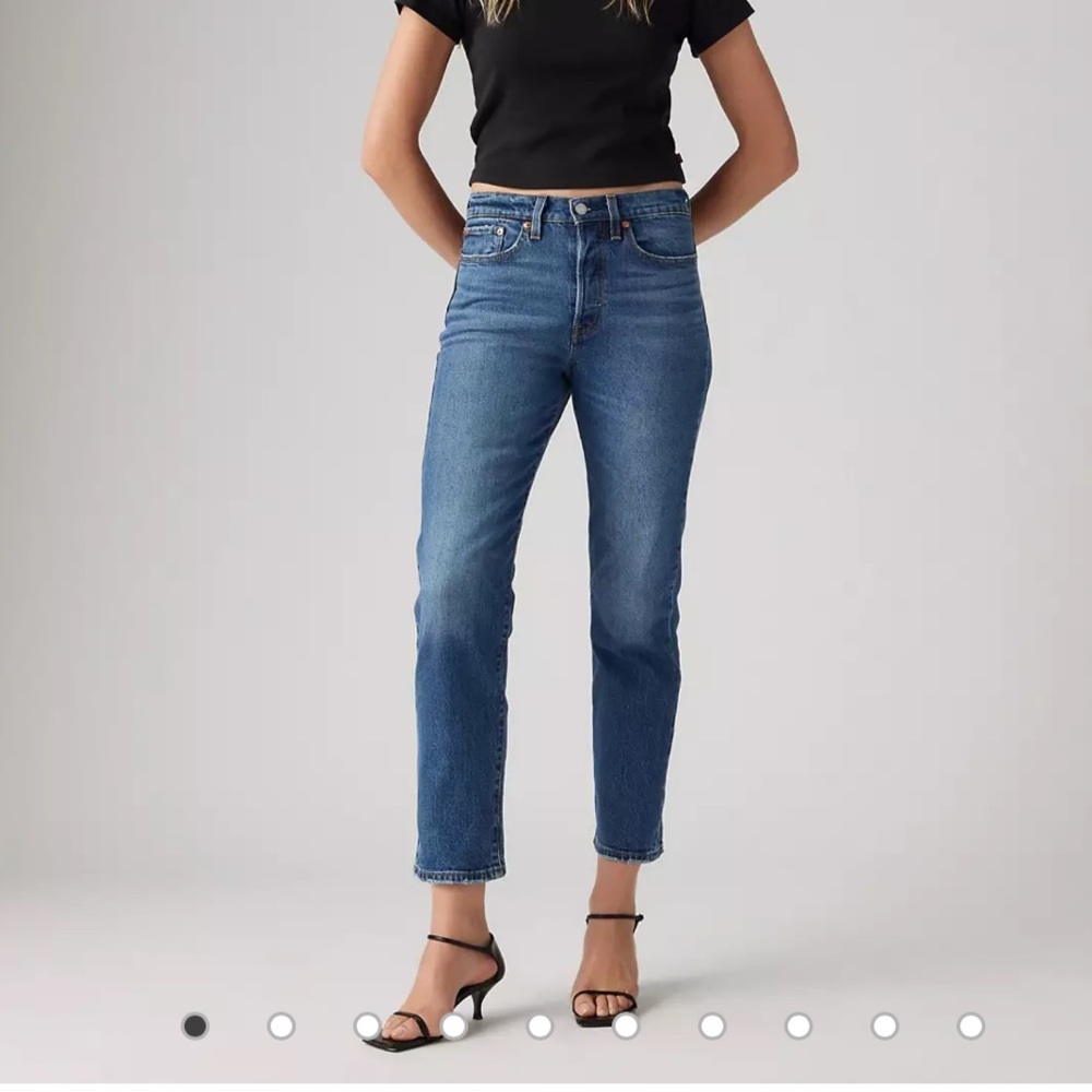 Levi’s Wedgie Straight Fit Jean